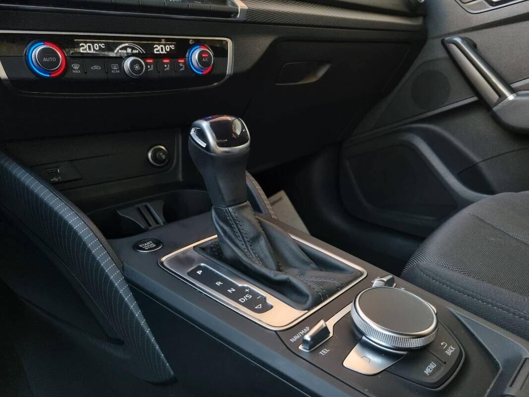 Audi Q2 30 TDI S tronic line Edition