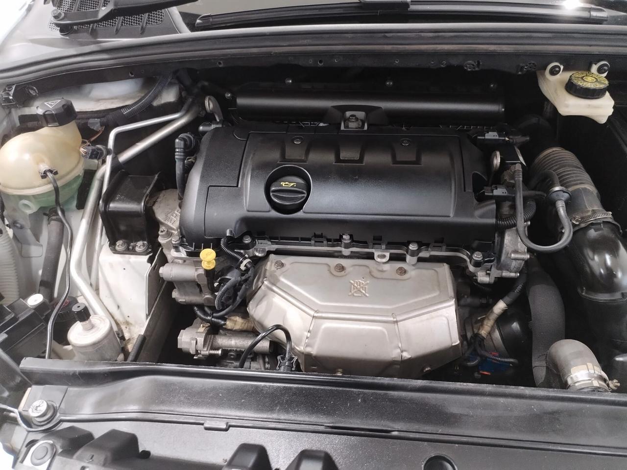 Peugeot 308 1.6 VTi 120CV CC Tecno