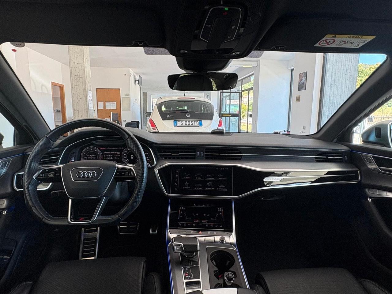 Audi A6 AUDI A6 AVANT 55 TFSIe QUATTRO S LINE - FULL!!!