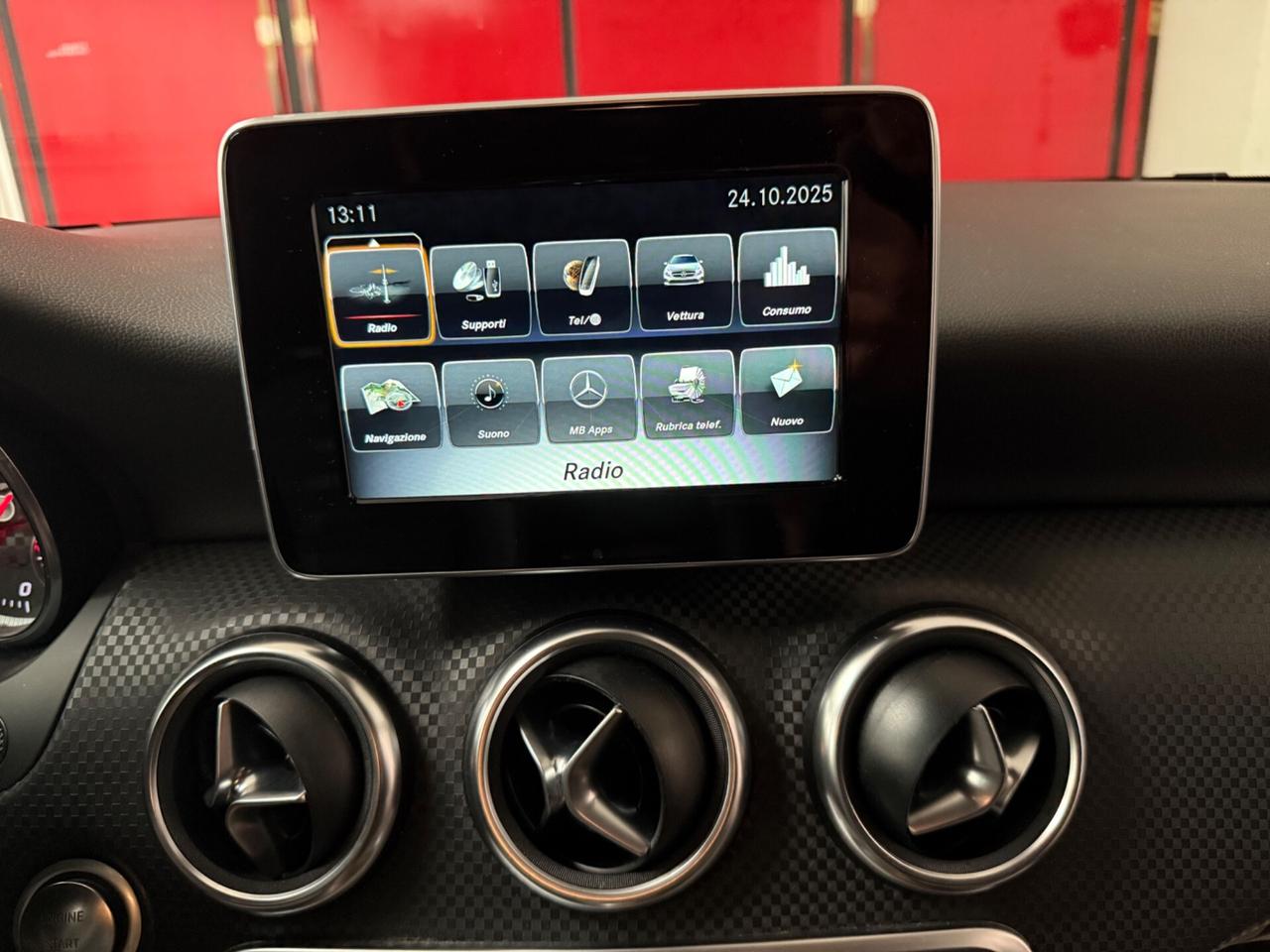 MERCEDES-BENZ 180 D PREMIUM AUTOMATIC