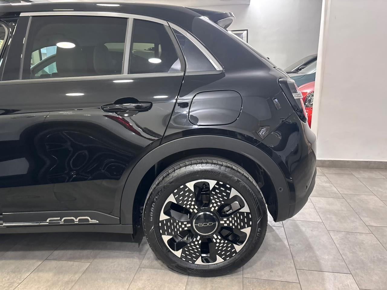 FIAT 600 HYBRID DCT MHEV "LA PRIMA" IVA ESPOSTA