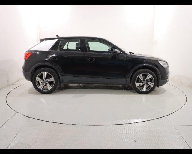 AUDI Q2 30 TDI S tronic Admired