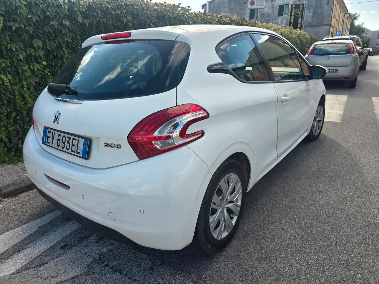 Peugeot 208 PureTech 68 3 porte Active