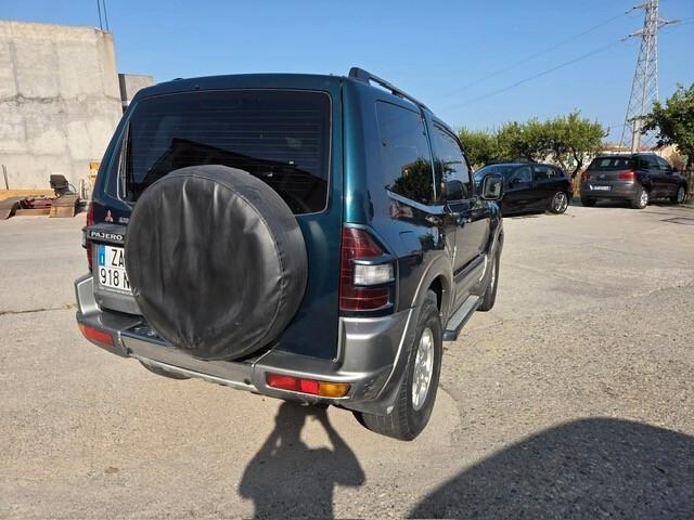 Mitsubishi Pajero 3.2 16V DI-D 3p. GLX