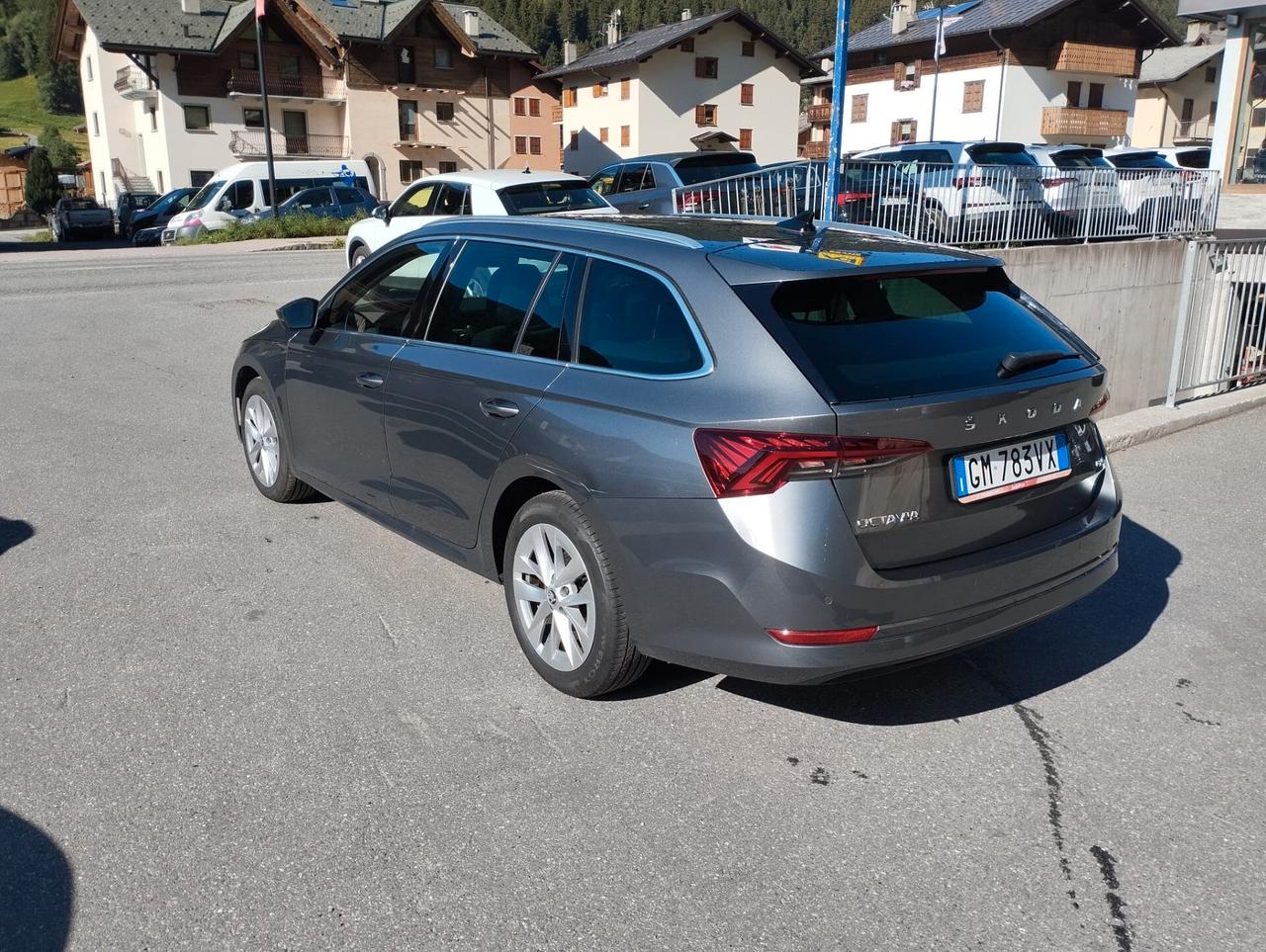 Skoda Octavia 2.0 TDI EVO SCR 150 CV DSG 4x4 Wagon Executive