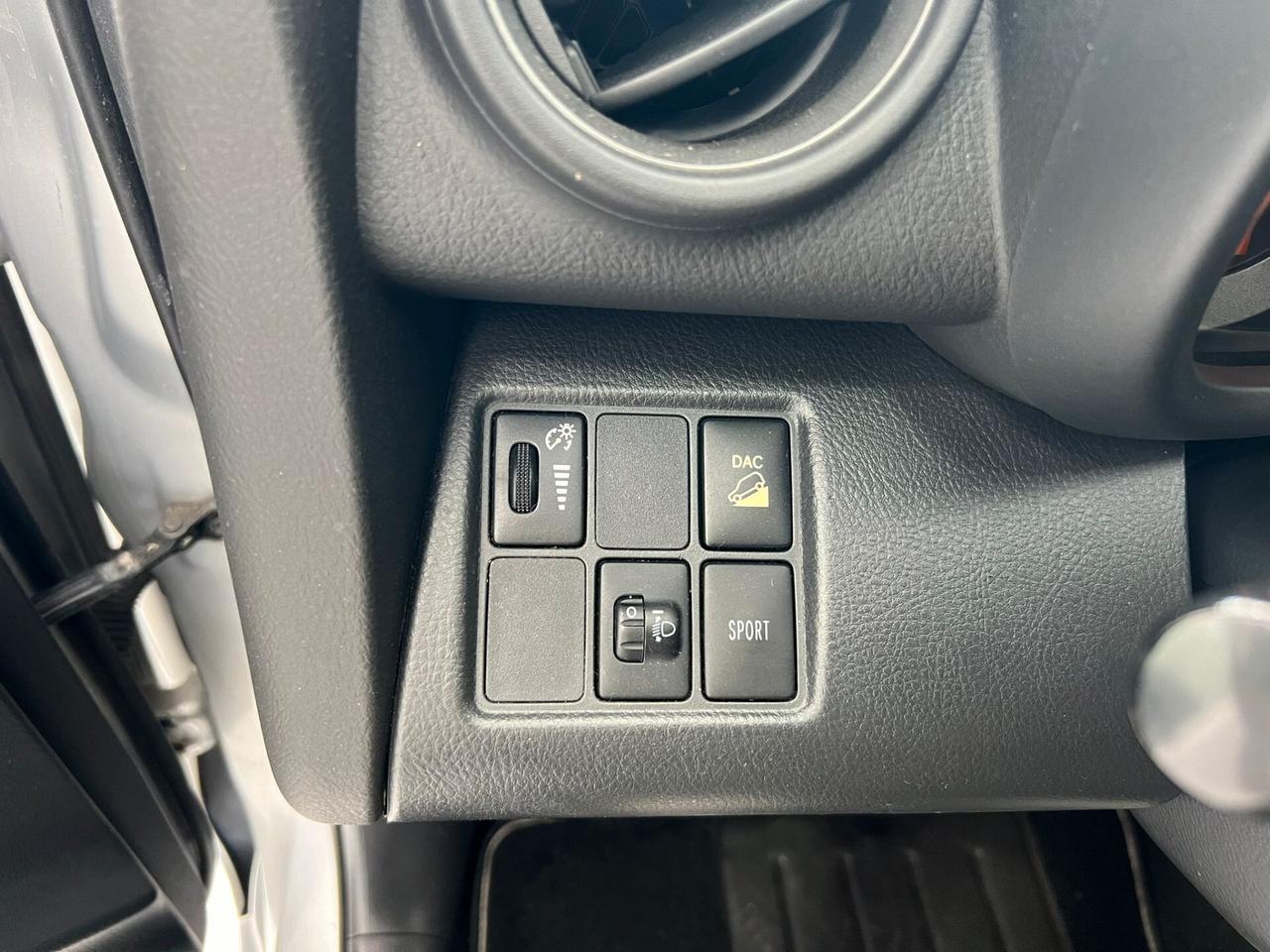 Toyota RAV4 2.2 d-cat Luxury CAMBIO AUTOMATICO