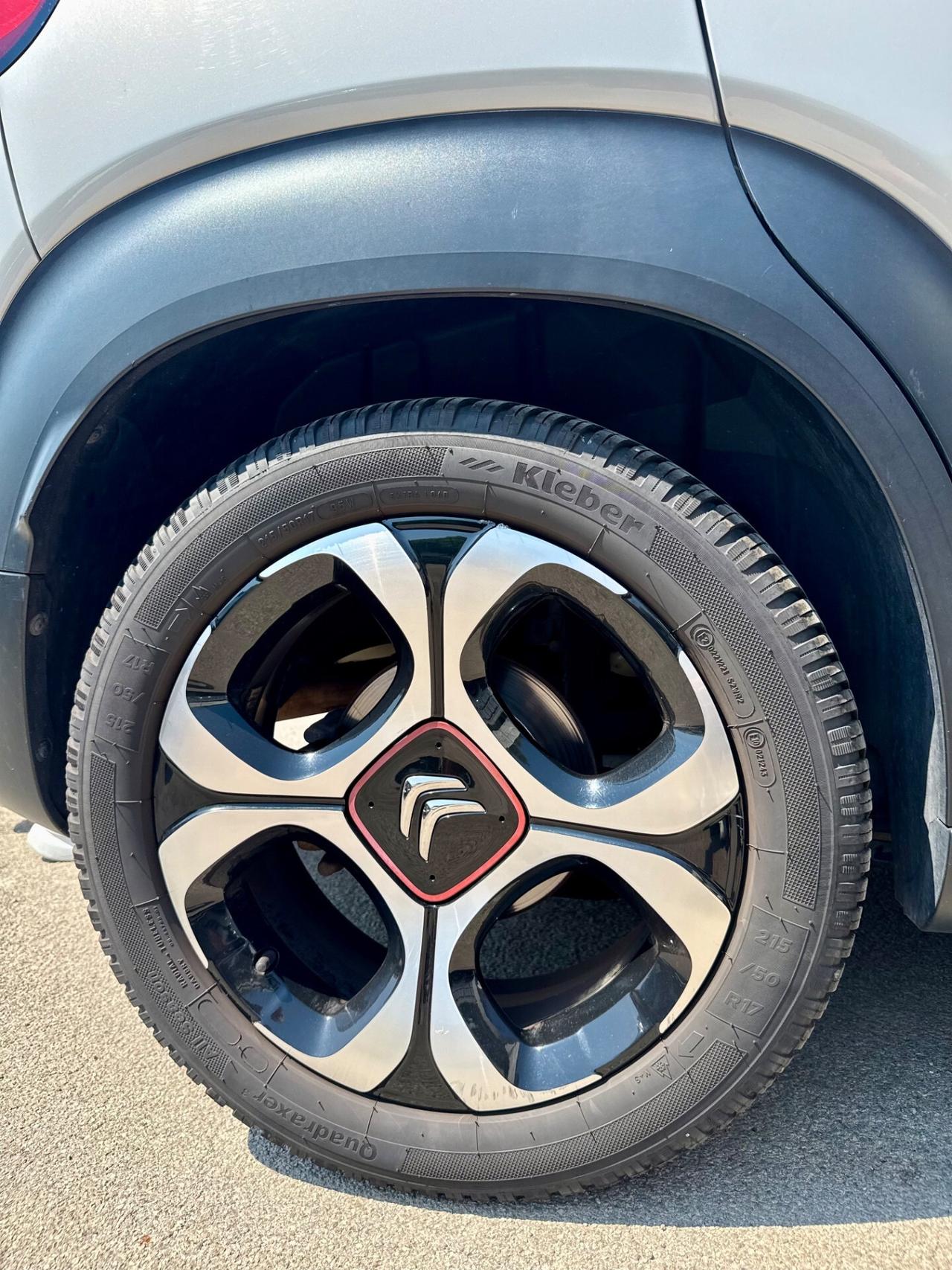 Citroen C3 Aircross BlueHDi 100,LED diurni, head-up display,cerchi diamantati,ecc.