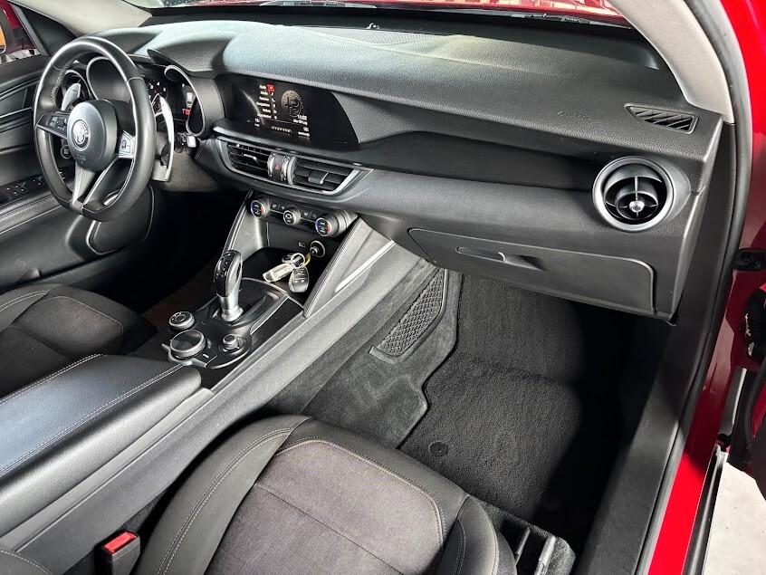 Alfa Romeo Stelvio 2.2 TD l 150 CV AT8 RWD