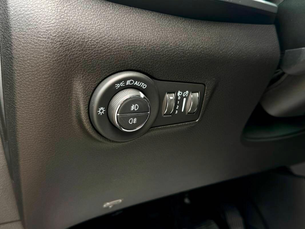 Jeep Compass 1.5 t. t4 mhev Altitude 2wd 130cv dct