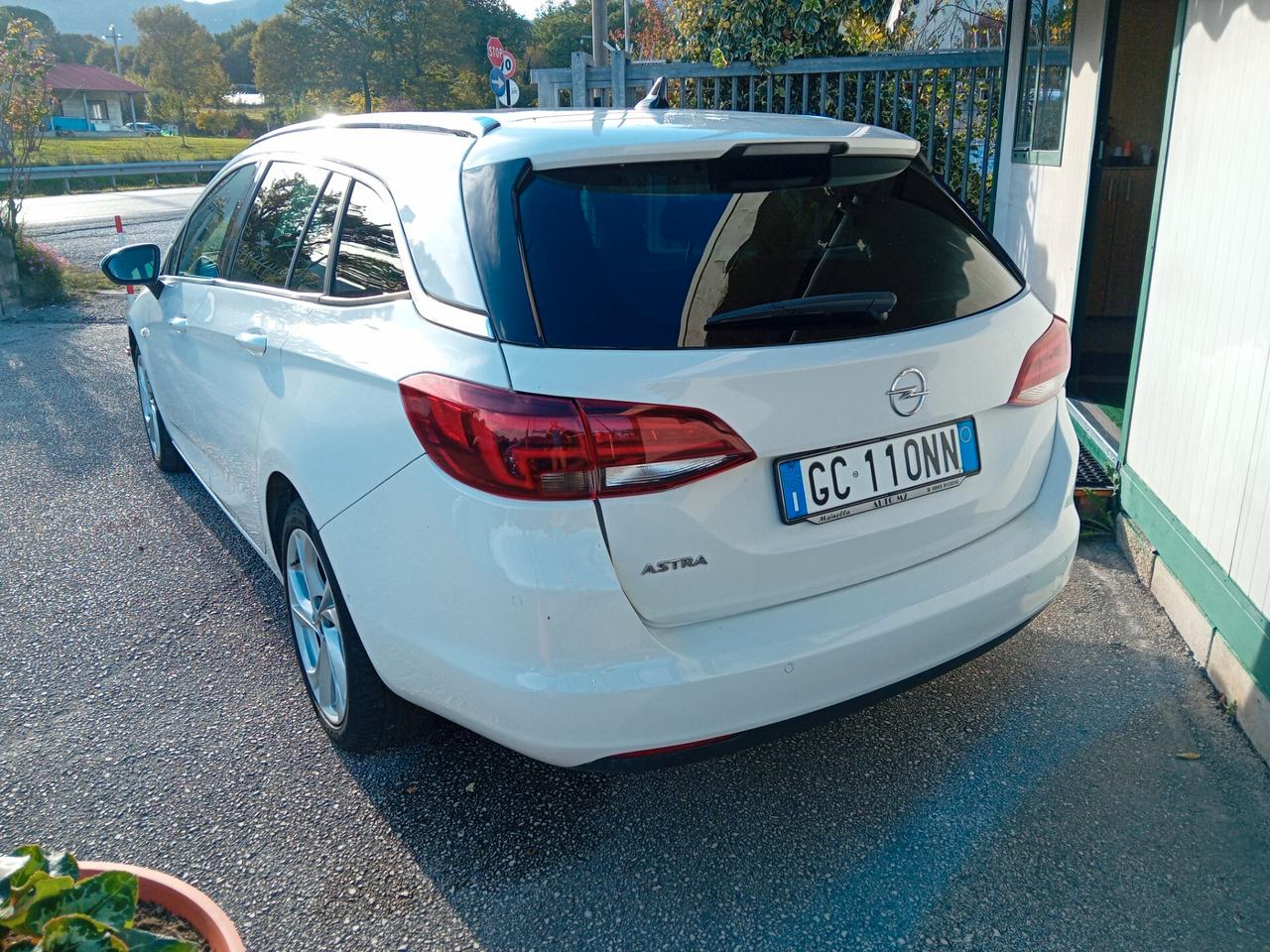 Opel Astra 1.5 CDTI 122 CV Sports Tourer Business Elegance 2020