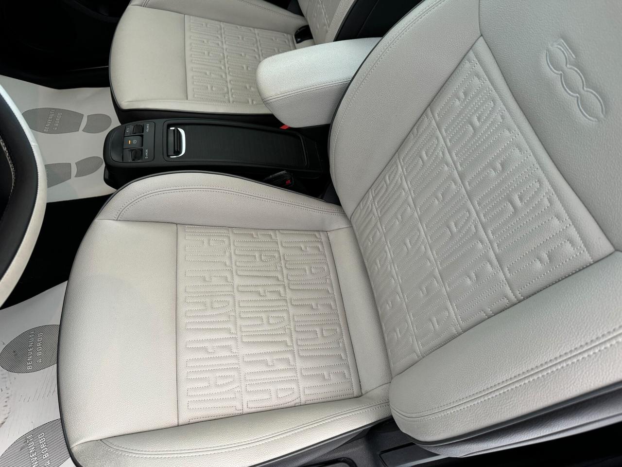 Fiat 500 500e Berlina 42 kWh La Prima