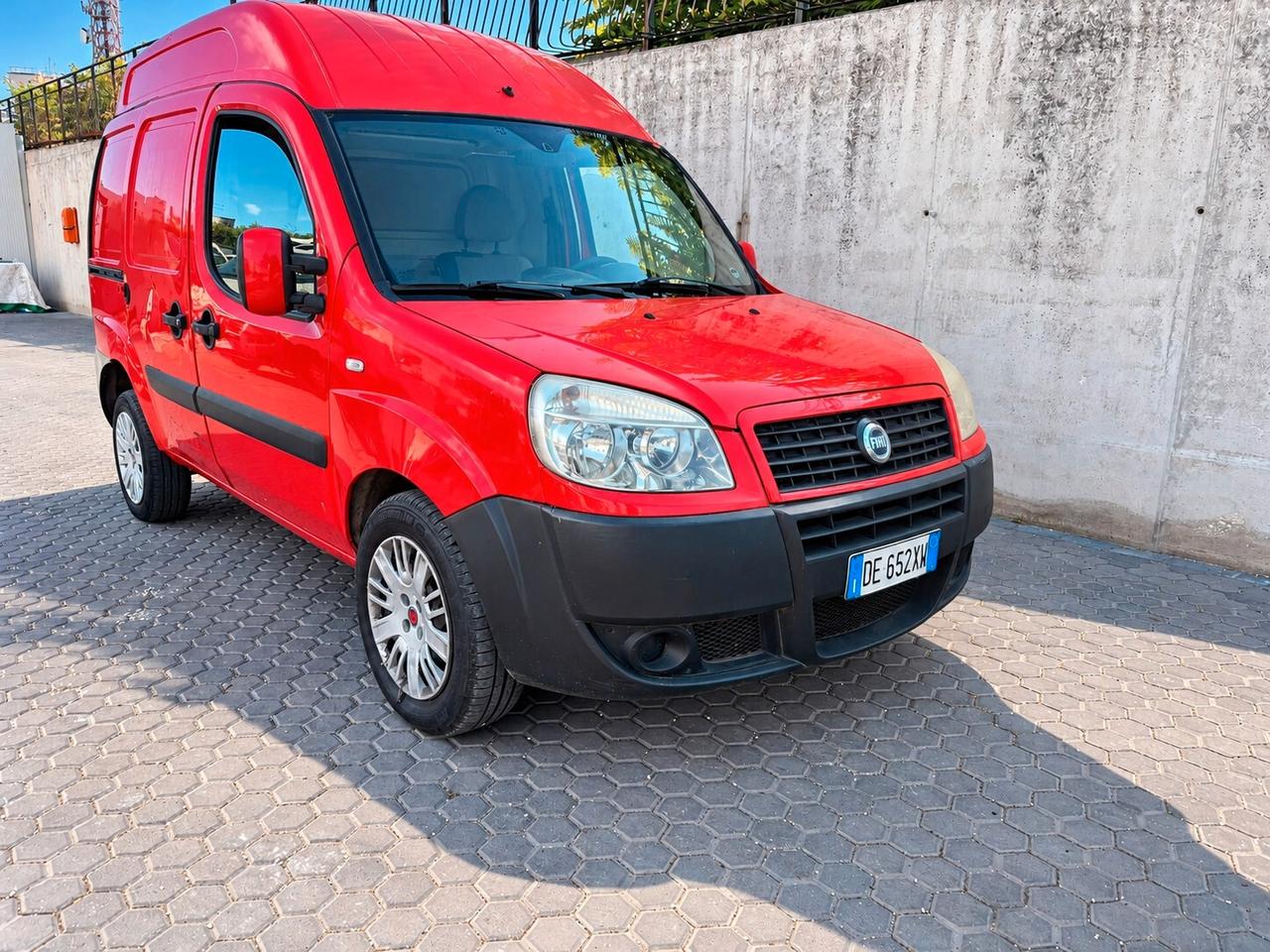 Fiat Doblò Cargo 1.9 JTD 105 CV Tetto Alto – Clima – Block Shaft