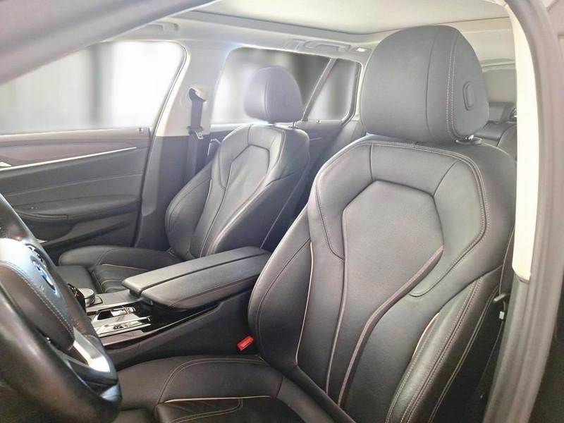 BMW 530 XDRIVE LUXURY AUTO TOURING STATION WAGON