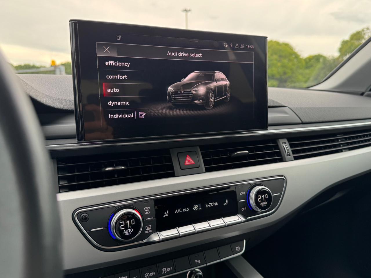Audi A4 Avant 35 TDI/163 CV S tronic Business Advanced