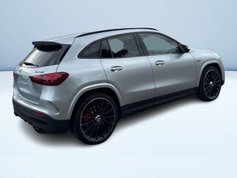 Mercedes-Benz GLA 35 AMG