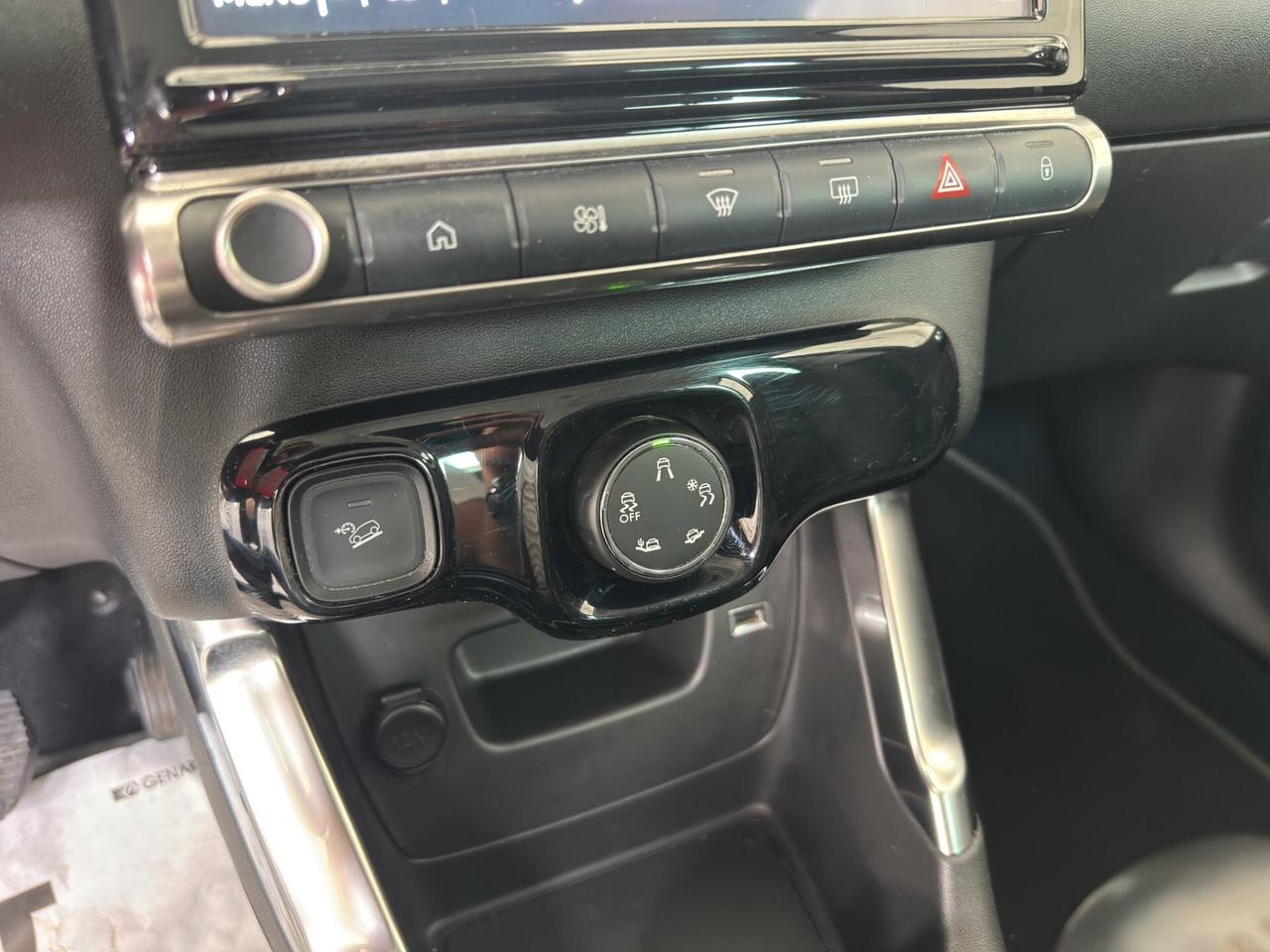 Citroen C3 Aircross BlueHDi 110 S&S Shine Pack