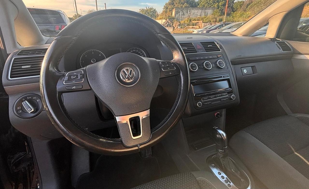 Volkswagen Touran 1.6 TDI DSG Comfortline