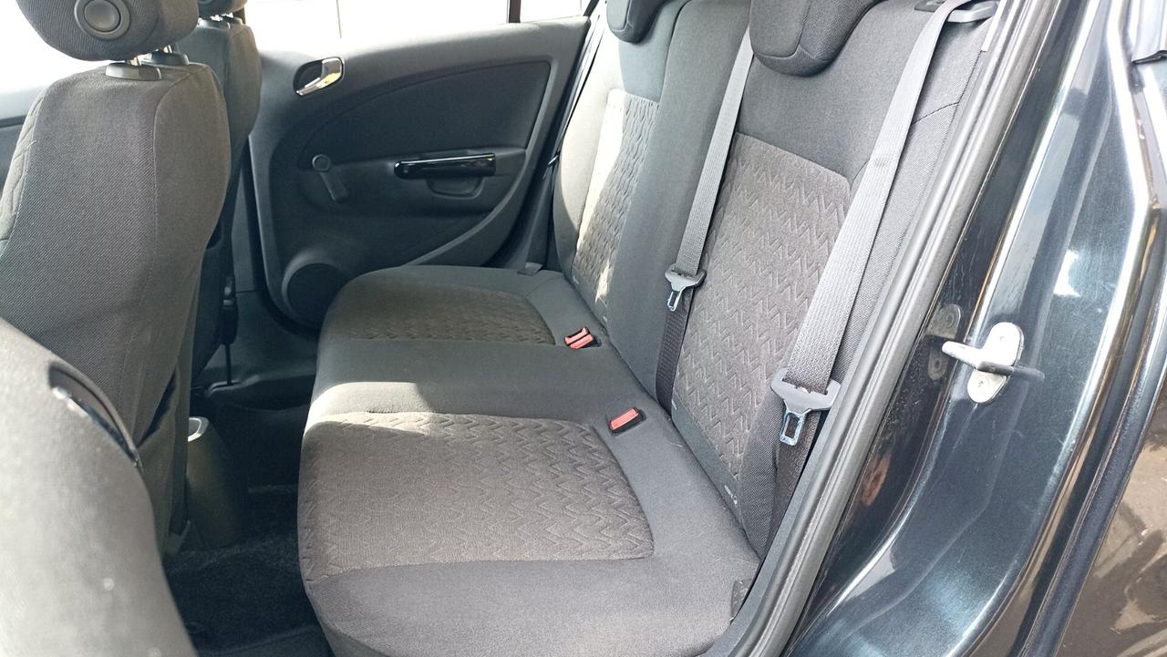 Opel Corsa 1.2 85CV 5 porte GPL-TECH Edition