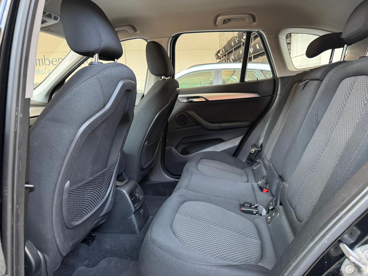 BMW X1 sdrive16d Business Advantage auto