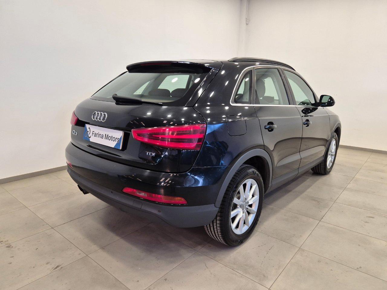 Audi Q3 2.0 tdi Business 140cv - UNIPROPRIETARIO - Sens. park. - Cruise/Lim