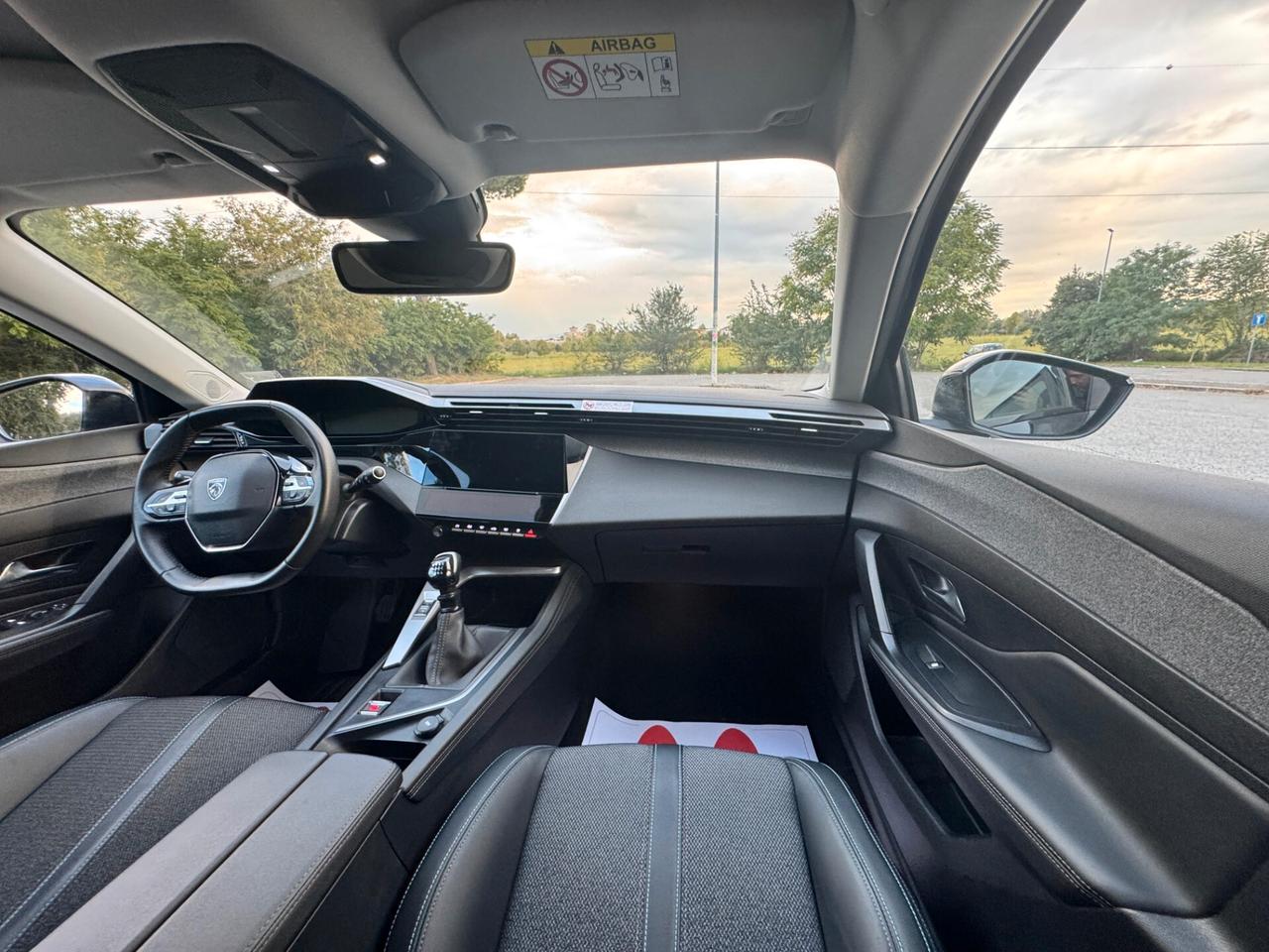 Peugeot 308 1.2 P.Tech Allure 130CV -TUA SENZA VINCOLI-