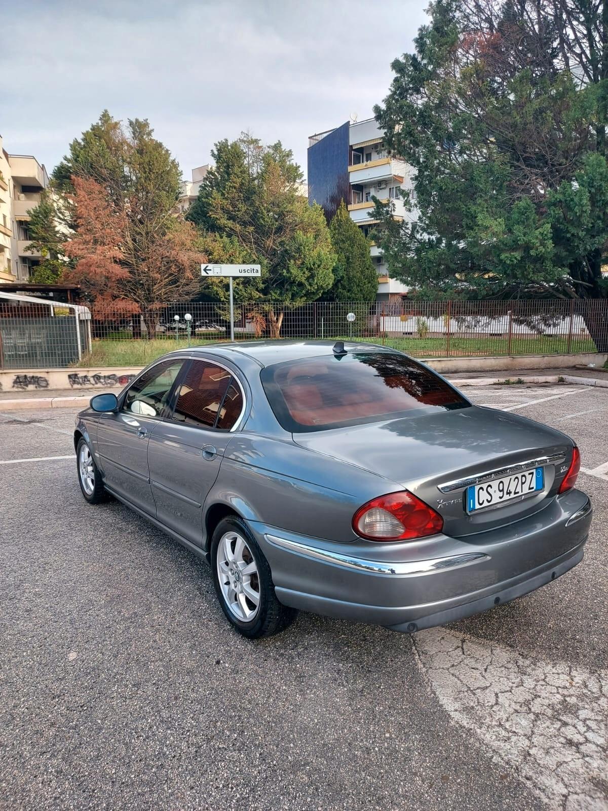 Jaguar X-Type 2.0D cat Executive 2004