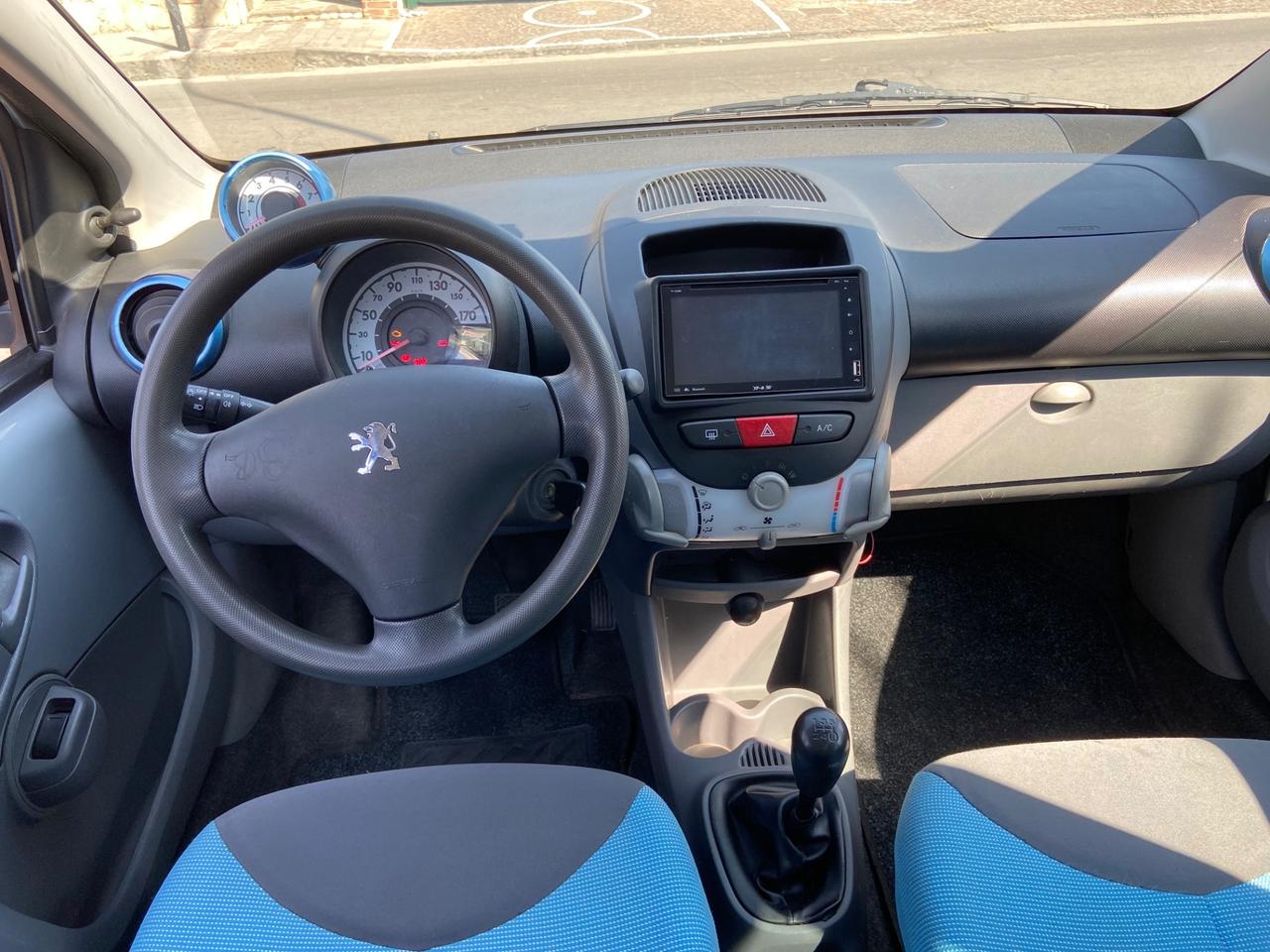 Peugeot 107 1.0 68CV 5p. Desir