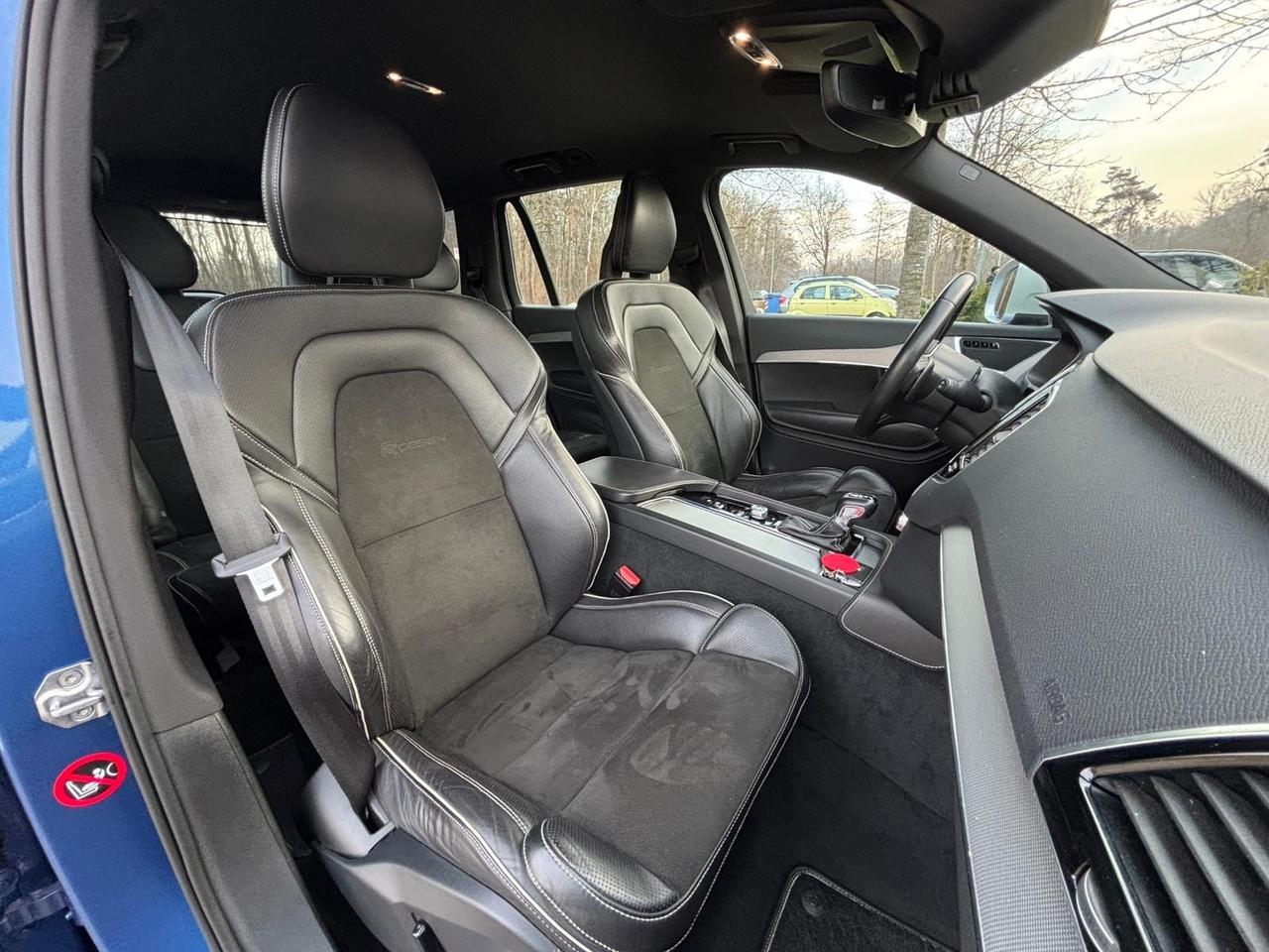 Volvo XC 90 XC90 D5 AWD Geartronic R-design