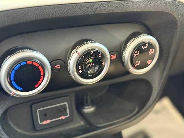 Fiat 500L 1.4 95 CV Lounge