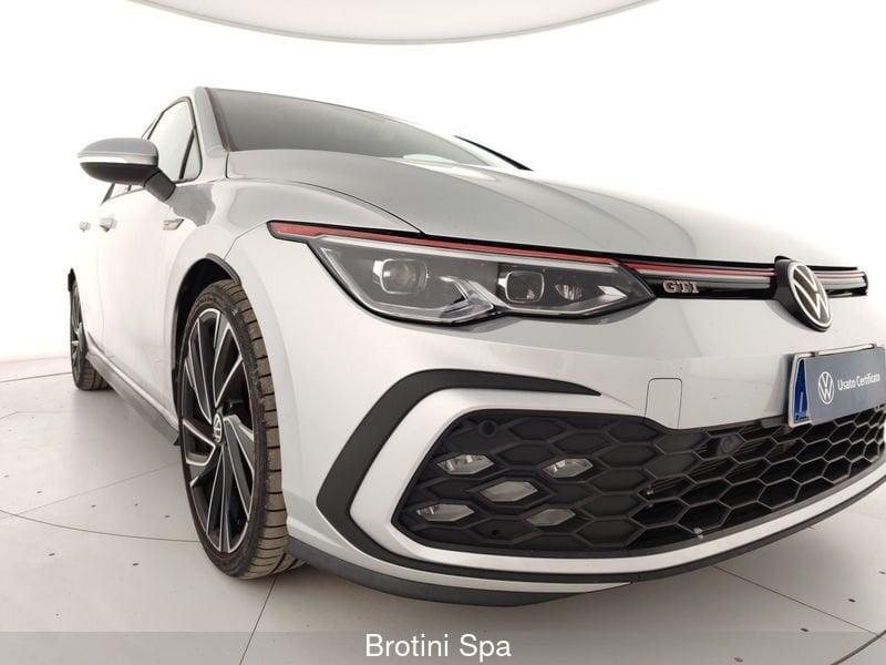Volkswagen Golf GTI 2.0 TSI GTI