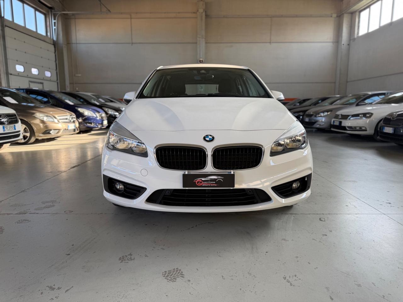 Bmw 2er Active Tourer 218i Advantage NEOPATENTATI