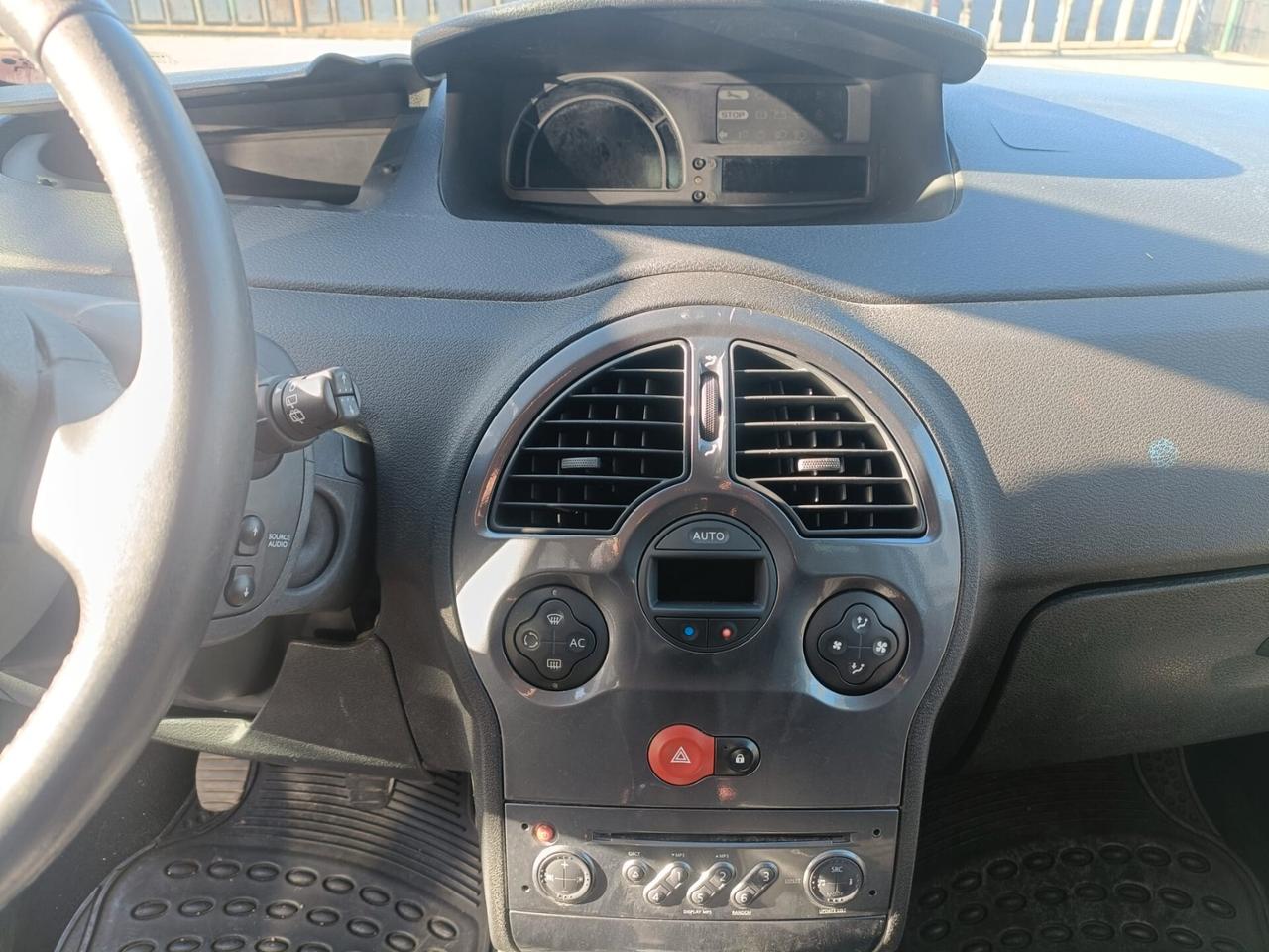 Renault Modus 1.2 16V Expression