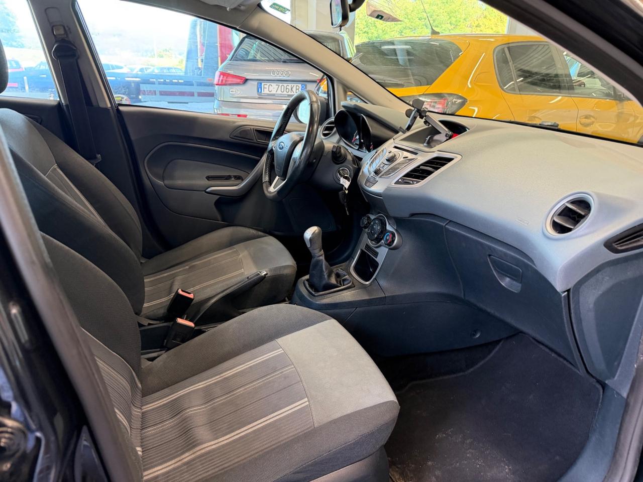 Ford Fiesta 1.4 5 porte Bz.- GPL Titanium
