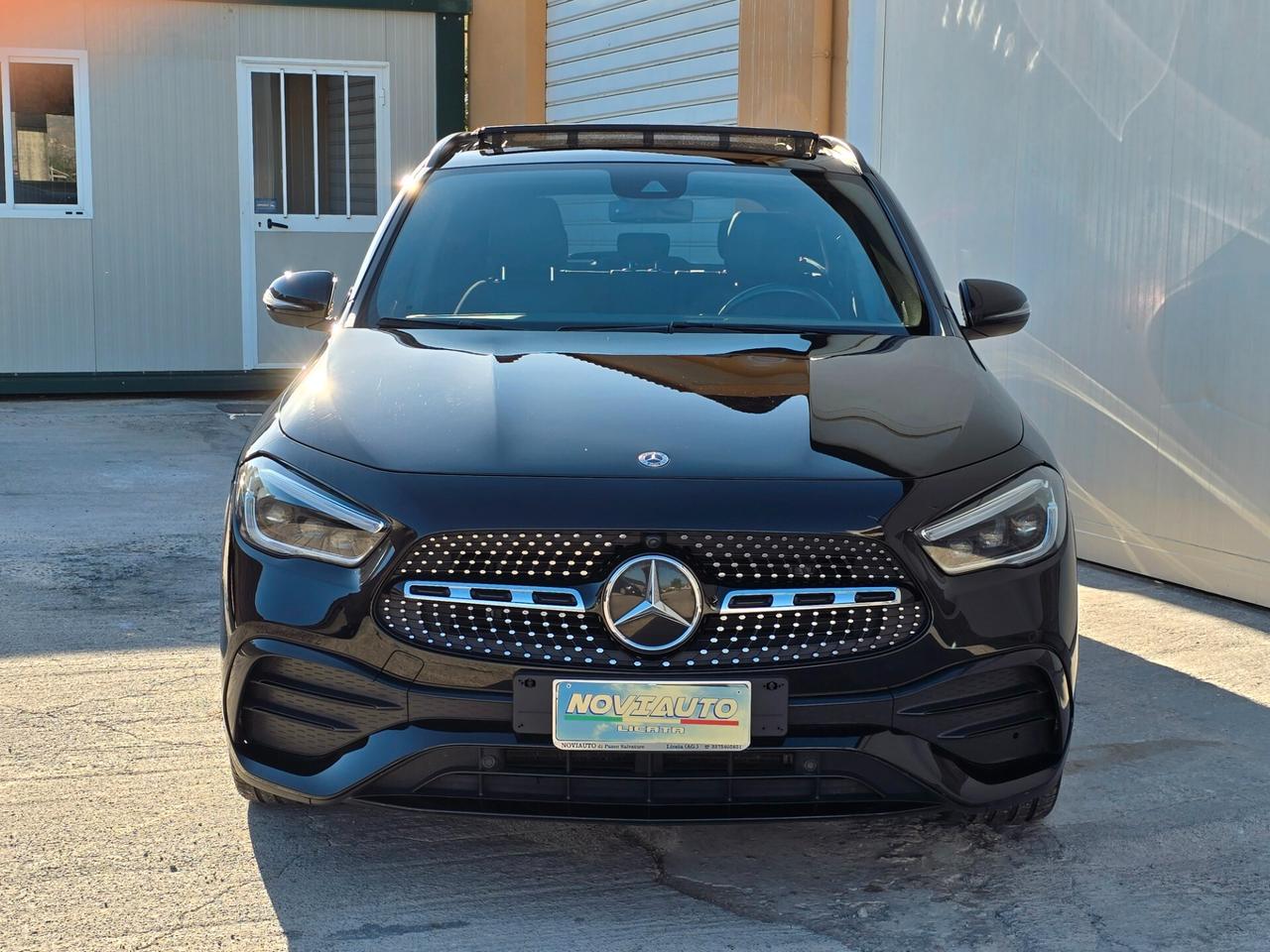 Mercedes Benz GLA220d 150cv Tetto Panoramico