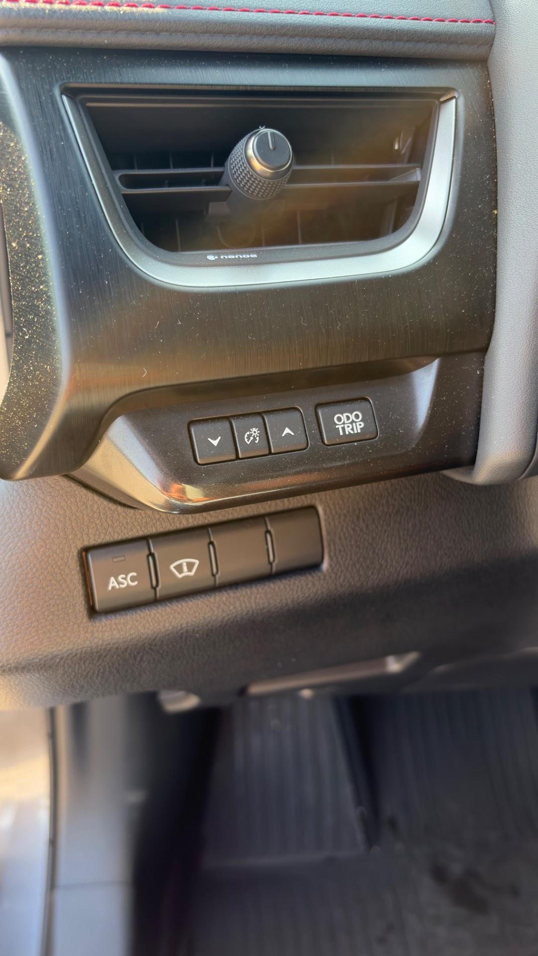 Lexus UX 250h ***** F-SPORT ****** 4WD ******* 4X4 *******