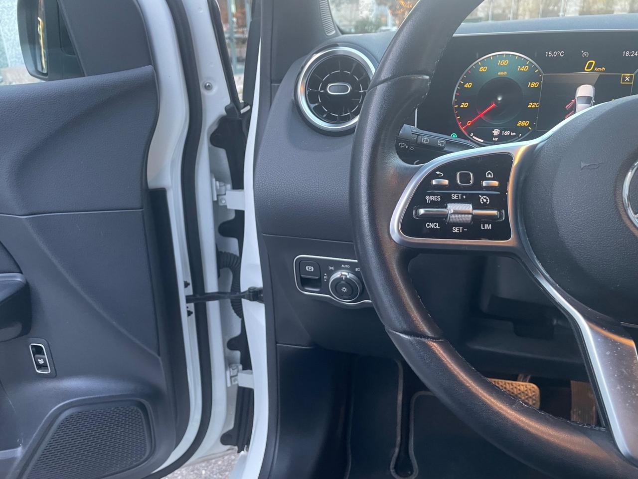 Mercedes-benz B 200 d Automatik*Navi*Solo 80000km*