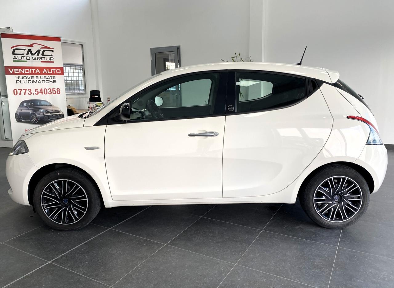 Lancia Ypsilon 1.2 69 CV 5 porte GPL Ecochic Gold