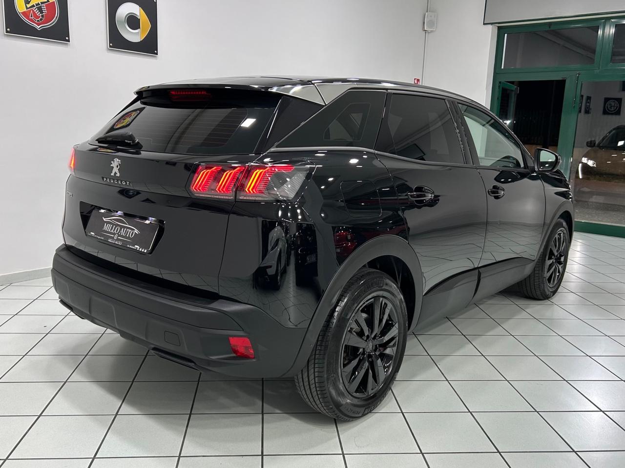 Peugeot 3008 BlueHDi 130 S&S EAT8 Allure