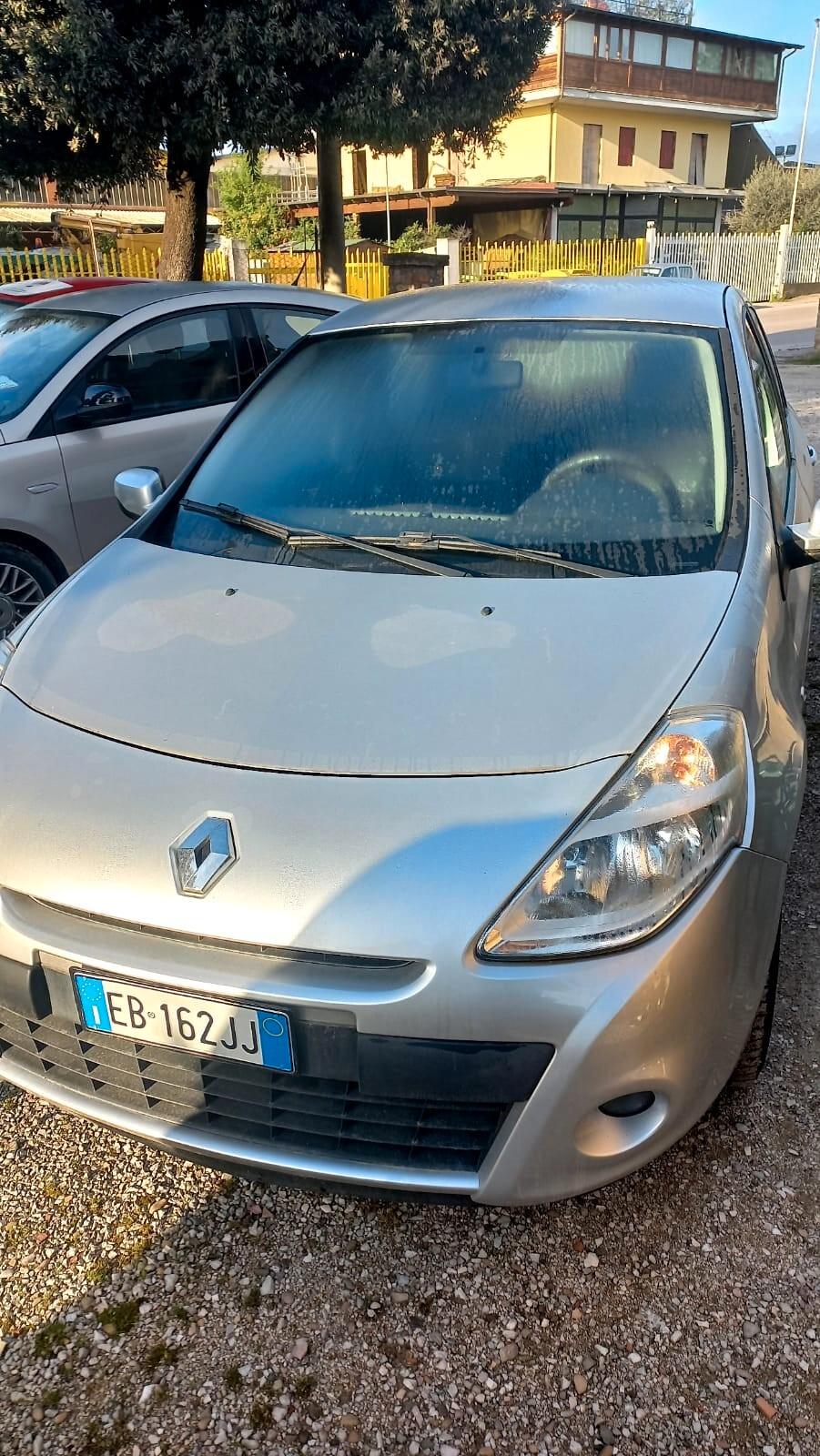 Renault Clio 1.2 16V 5 porte Dynamique