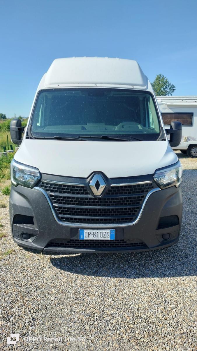 RENAULT master T35 2.3 L4H3 IVA COMPRESA
