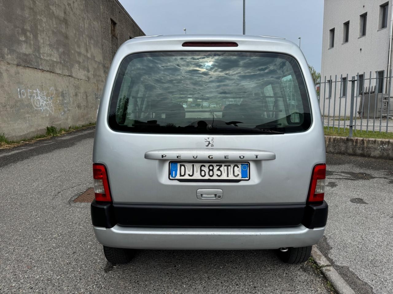 Peugeot Ranch 4 Posti