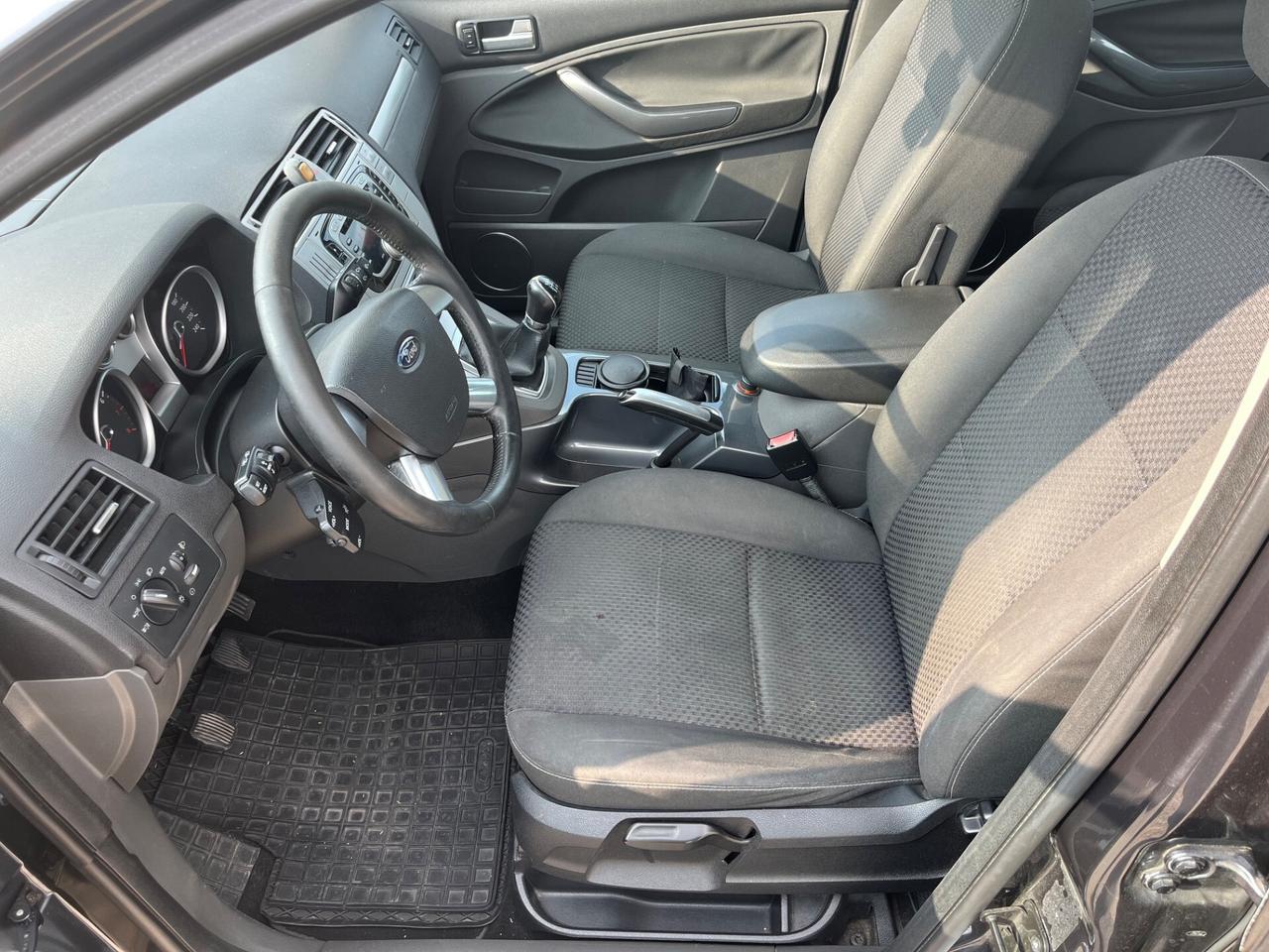 Ford C-Max 2.0 145 CV Bz.- GPL Titanium 85.000 km