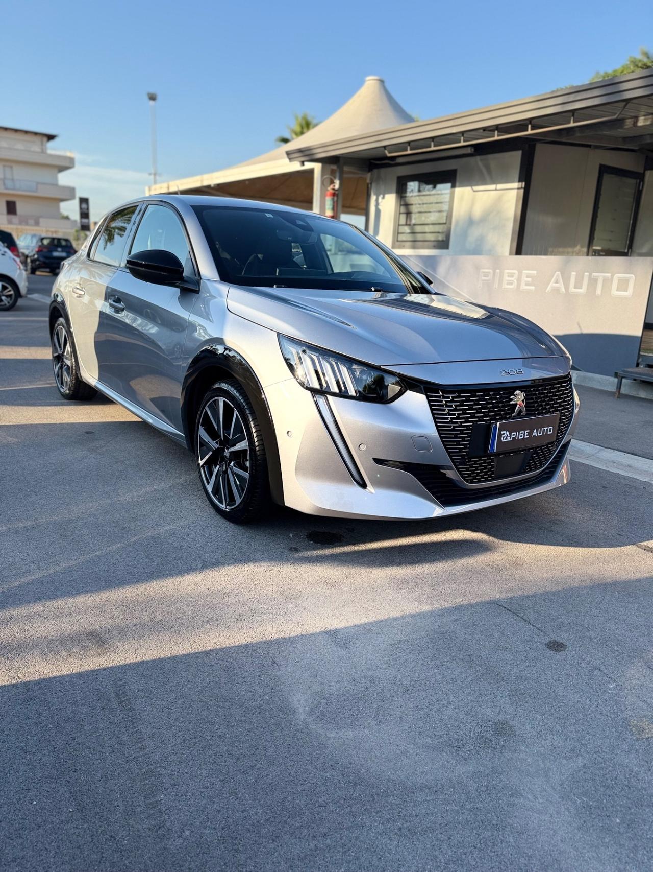 Peugeot 208 PureTech 100 Stop&Start EAT8 5 porte GT