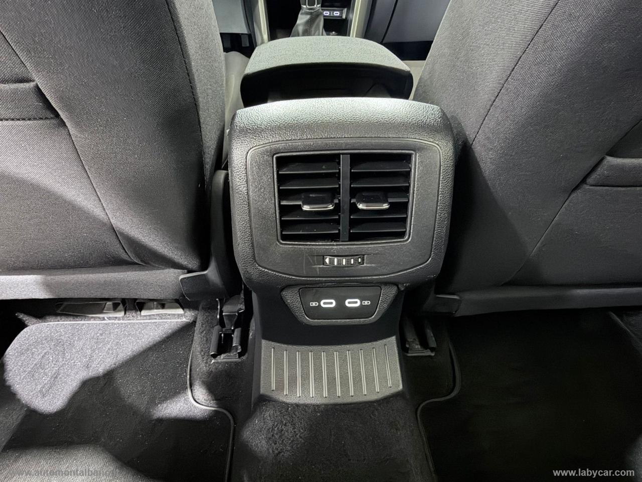 VOLKSWAGEN T-Roc 2.0 TDI Advanced BlueMot. Tech.