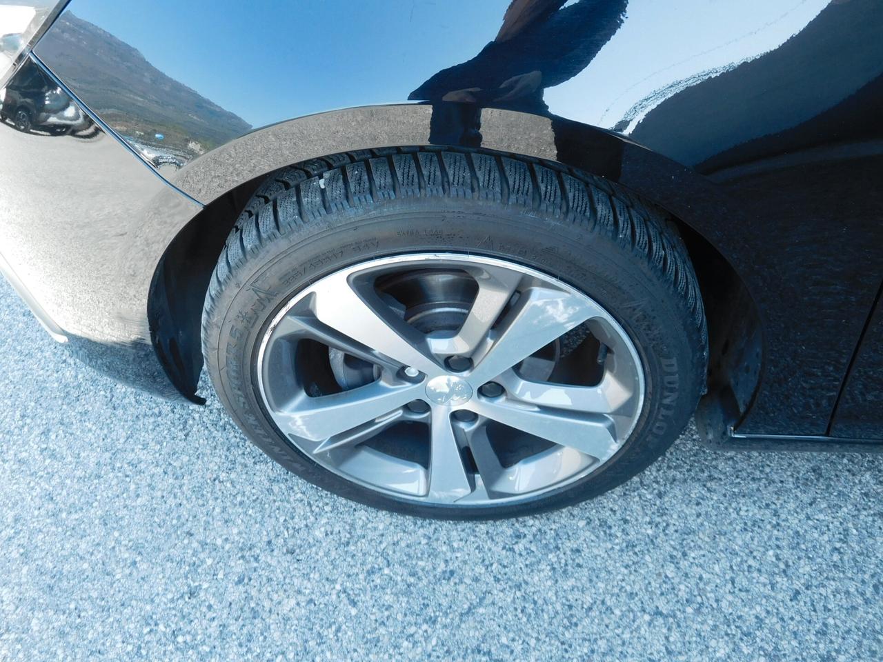 Peugeot 308 BlueHDi 130 S&S SW Allure