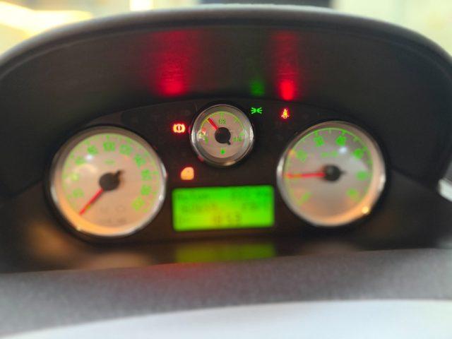 LANCIA Ypsilon 1.2 69 CV Argento