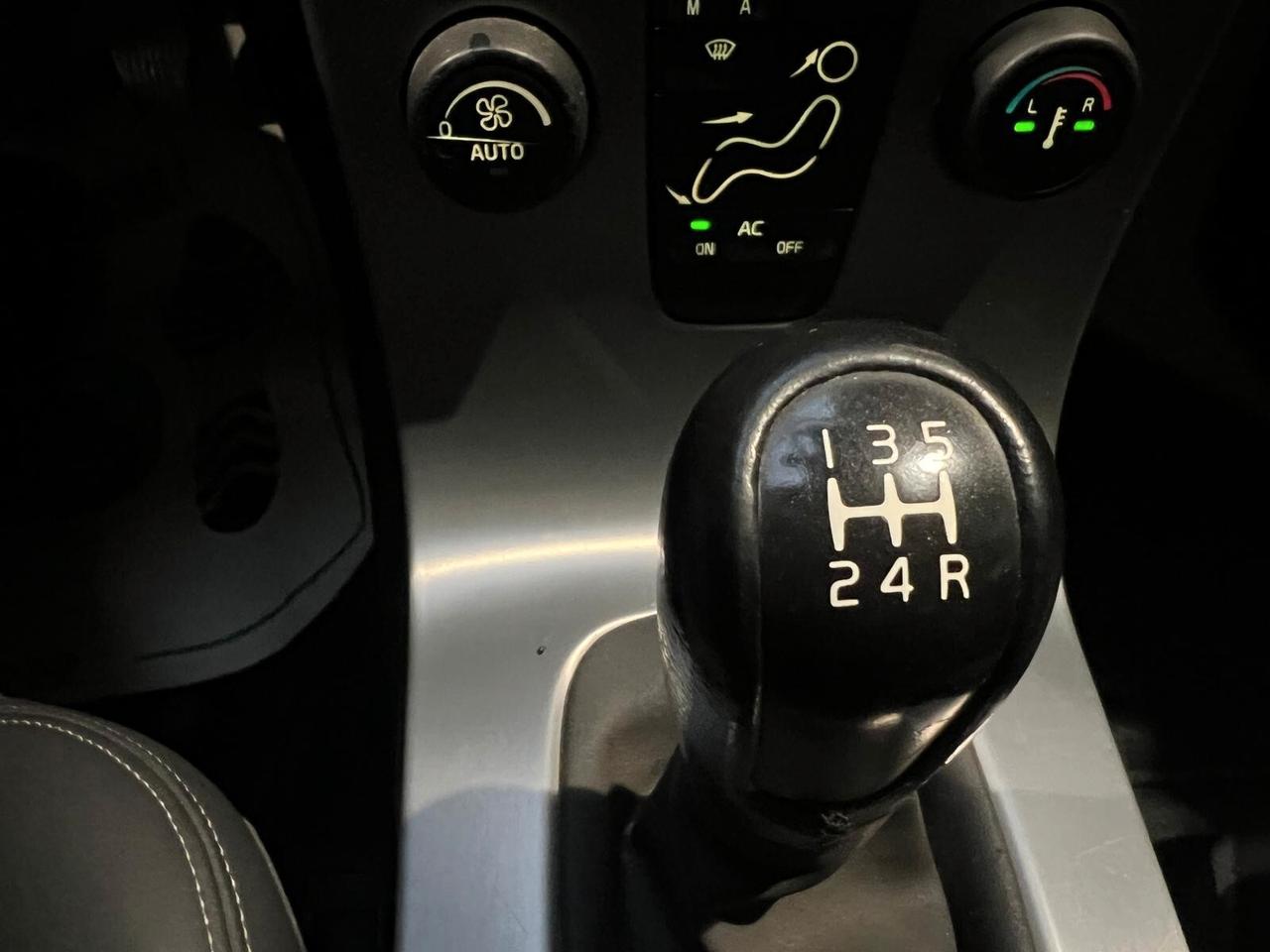 Volvo V50 1.6 16V cat Momentum OTTIME CONDIZIONI