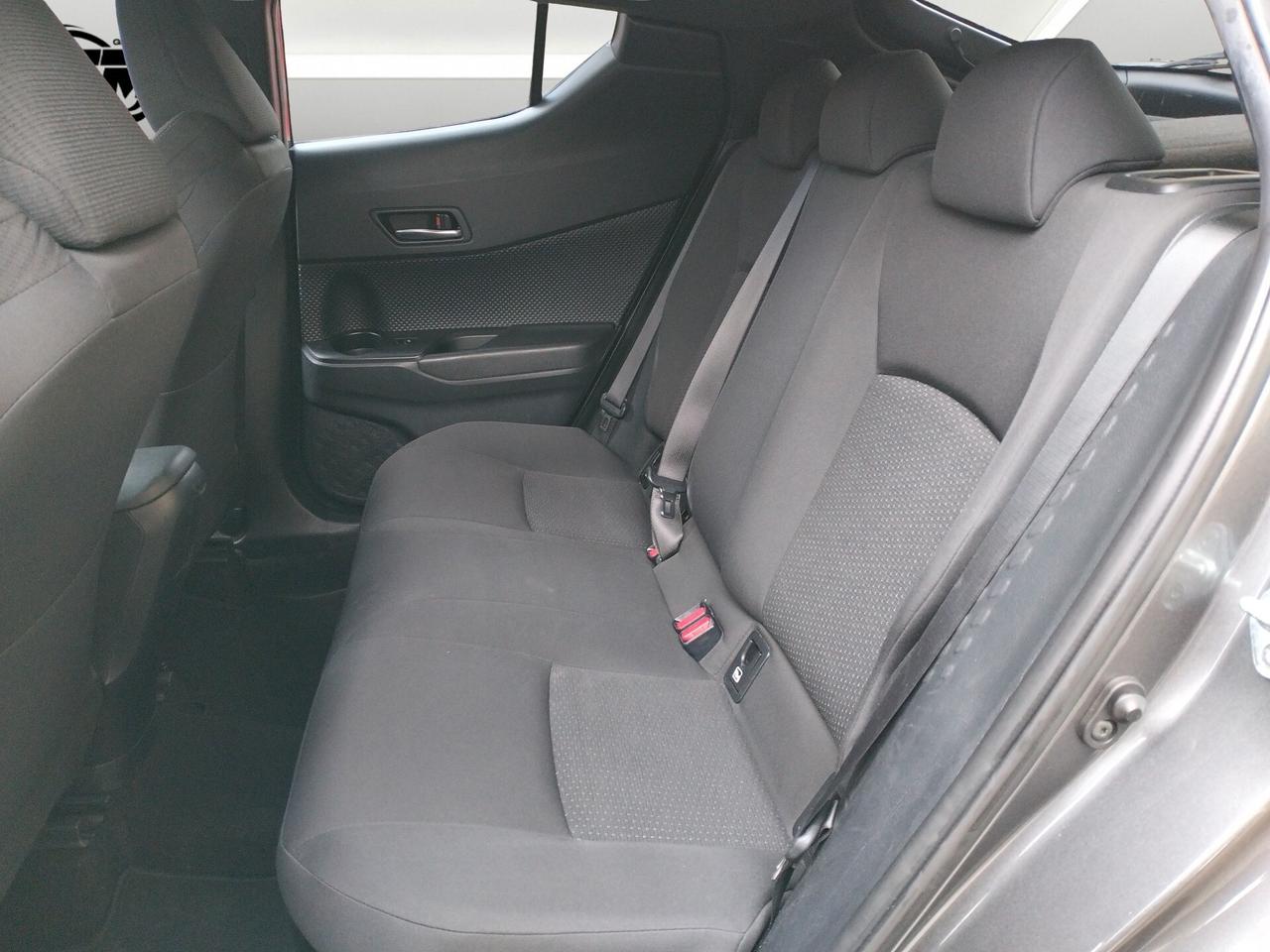 Toyota C-HR I 2018 1.8h Style 2wd e-cvt *IVA ESPOSTA*