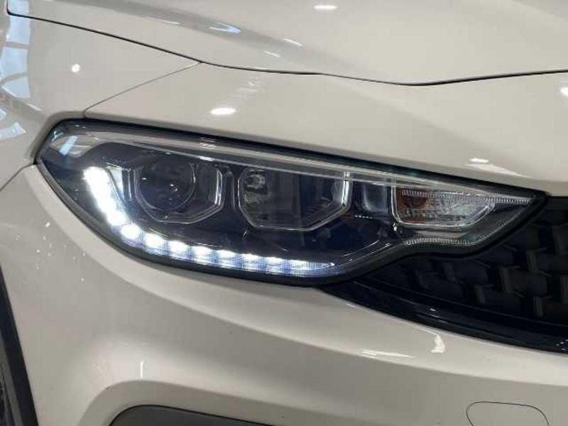 FIAT Tipo 5 porte Cross II 2021 5p 1.6 mjt City Cross s&s 130cv