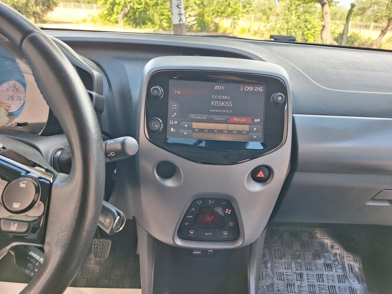 Toyota Aygo 1.0 5 porte x-cool 35000 km 2019